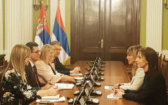 5. februar 2019. Potpredsednik Narodne skupštine Veroljub Arsić u razgovoru sa generalnom sekretarkom Regionalnog saveta za saradnju Majlindom Bregu